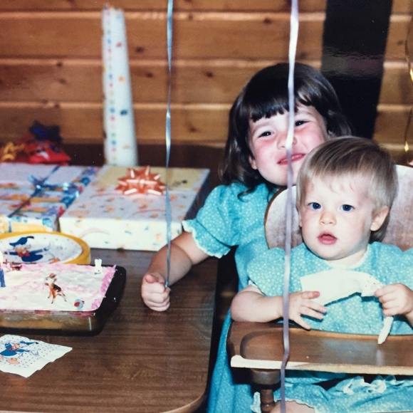 Meet your Posher, Kristin - Picture 4 of 5